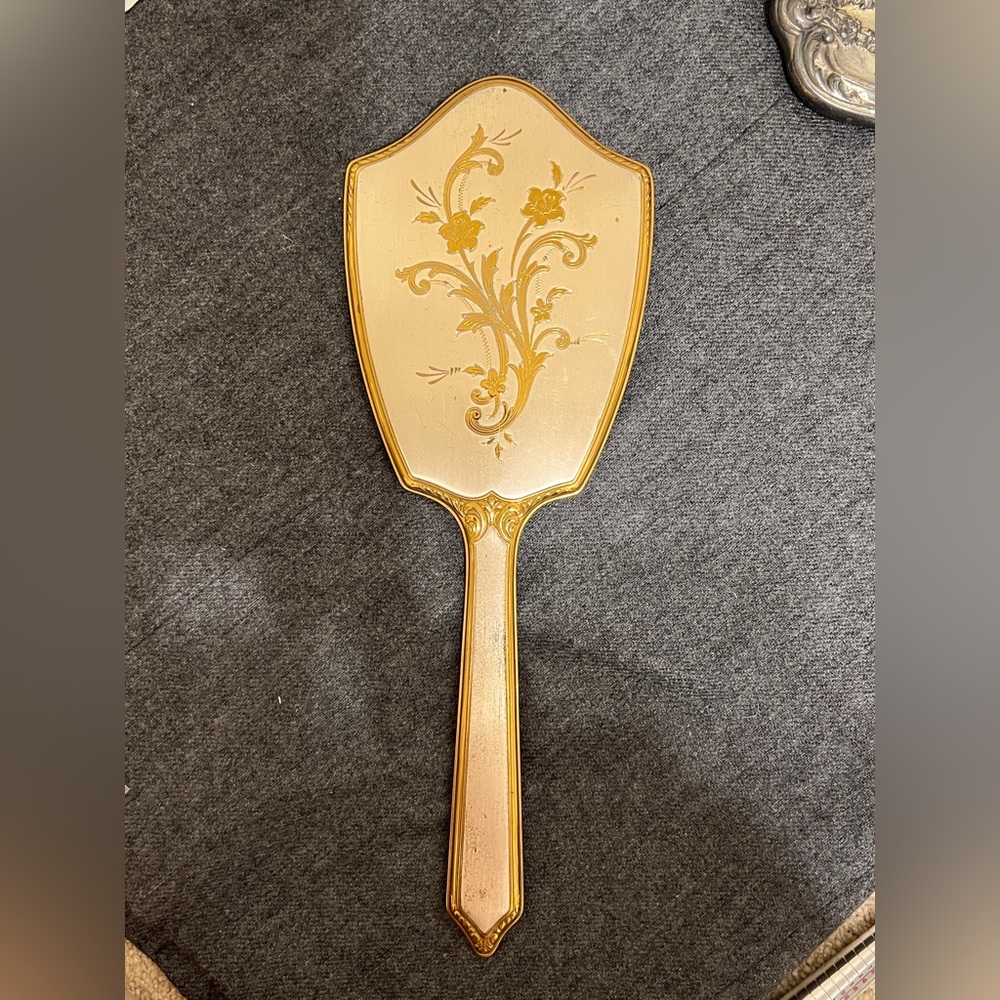 Gold floral handheld mirror with a touch of elegance home #regencyglam